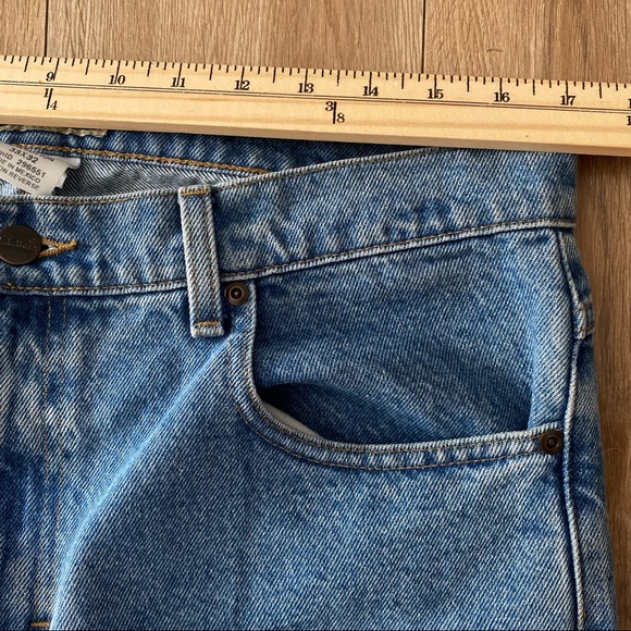 L.L. Bean Mens Light Wash Standard Fit Straight Leg Denim Jeans Size 33x30 - Picture 5 of 7